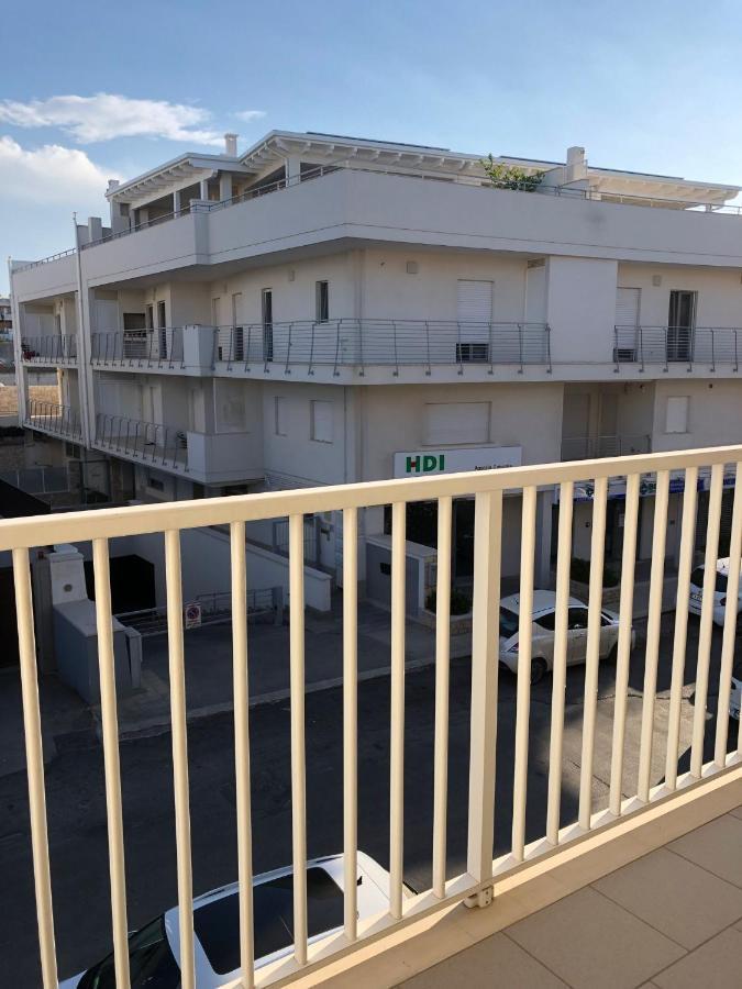 ポリニャーノ・ア・マーレCasa Mariettaアパートメント エクステリア 写真